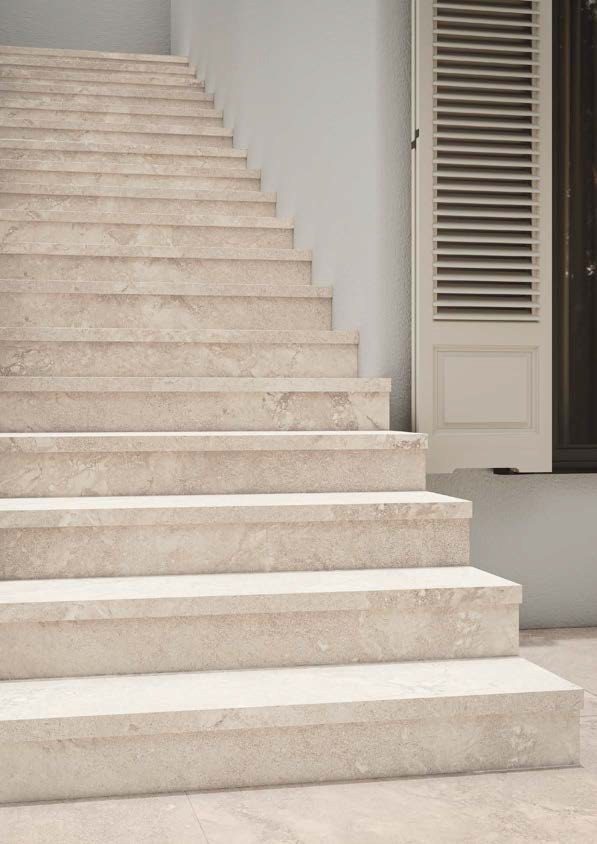Trepte ceramice cu nas turnat, colecția Corinto Beige, seria Natural Stones — Gresmanc